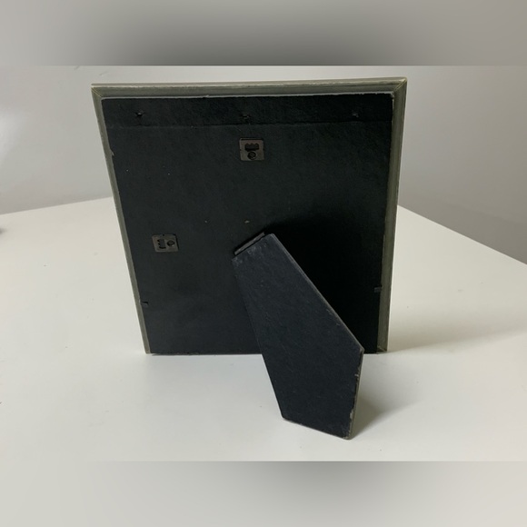 1990s Vintage Gold Painted Carved Embellished Wooden Standalone Picture Frame - Picture 8 of 15